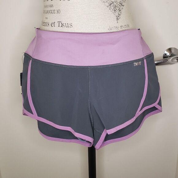 Aritzia Pants - Vintage TNA Athletic Gym Workout Shorts